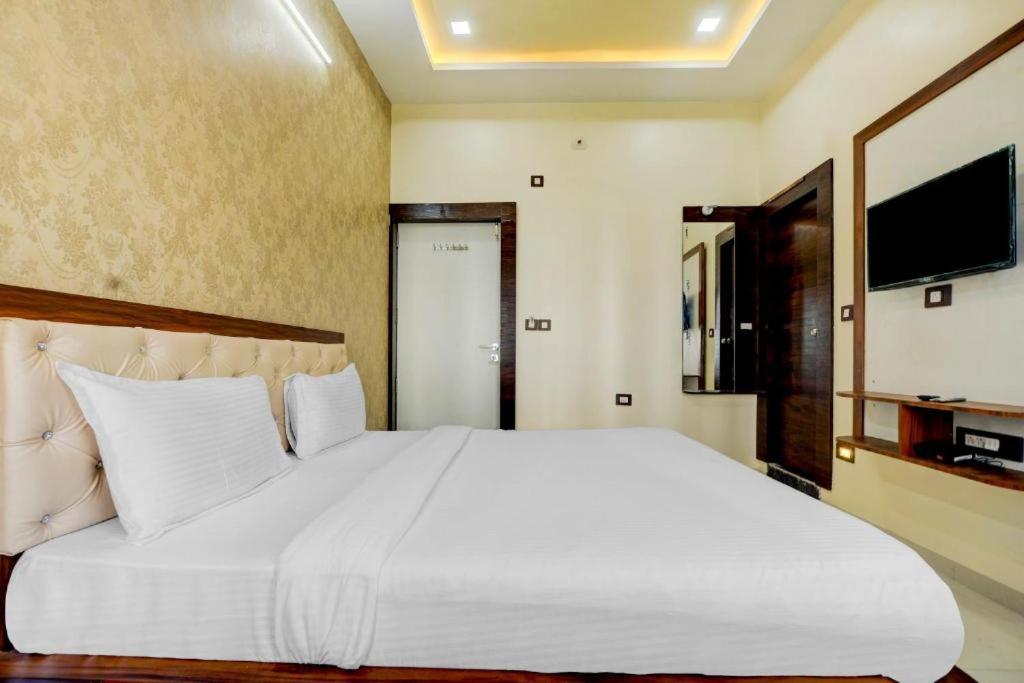 אודייפור Hotel Sun Palace מראה חיצוני תמונה