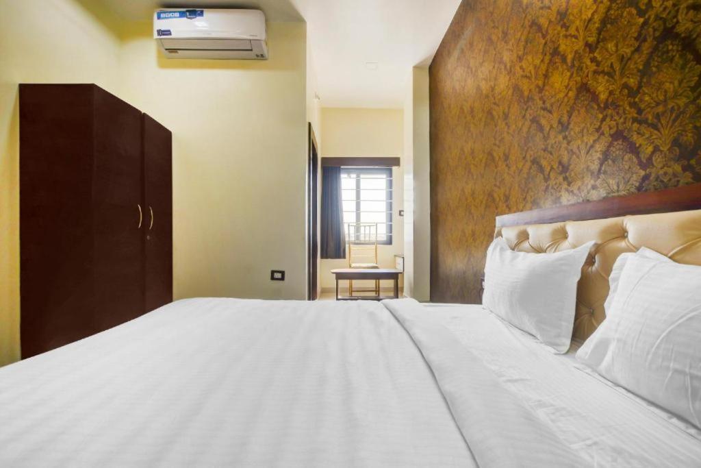 אודייפור Hotel Sun Palace מראה חיצוני תמונה